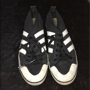 Adidas black and white sneaker adidas